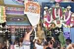 விஸ்வேஸ்வரர் கோவிலில் தேர்த்திருவிழா கொடியேற்றத்துடன் துவங்கியது