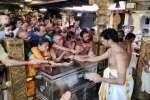 பிரதிஷ்டை தின பூஜைகளுக்காக சபரிமலை நடை திறப்பு