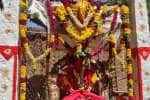 சமத்துவத்தை போற்றும் கோவில் திருவிழா : பக்தர்களுக்கு அசைவ விருந்து
