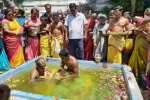 கோட்டை அழகிரிநாதர் கோயிலில் தீர்த்தவாரி உற்சவம்