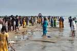 ஆதி சேது கடலில் திரளான மக்கள் புனித நீராடல்