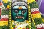 மடப்புரம் பத்ரகாளியம்மன் கோயிலில் ஆடி சிறப்பு பூஜை