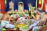 காளஹஸ்தி சிவன் கோயிலில் சிறப்பு பூஜை