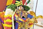 கள்ளழகர் கோலத்தில் ஸ்ரீவில்லிபுத்தூர் ஆண்டாள் அருள்பாலிப்பு