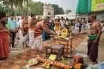சீர்காழி சட்டநாதர் கோயிலில் தோரணவாயில் அமைக்க தருமபுரம் ஆதீனம் அடிக்கல்