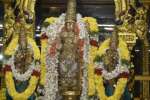 கண்ணாடி அறையில் திருவள்ளூர் வீரராகவர் அருள்பாலிப்பு