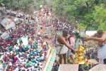 மொட்டையன் கோயில் கும்பாபிஷேகம்: இஸ்லாமியர்கள் தரிசனம்