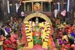 அருணாசலேஸ்வரர் கோவிலில் திருவிளக்கு பூஜை