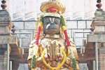 தங்க கவசத்தில் நாமக்கல் ஆஞ்சநேயர் அருள்பாலிப்பு