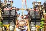 சபரிமலையில் 15ம் தேதி விஷூ கனி தரிசனம்: ஆன்லைன் முன்பதிவு தொடக்கம்