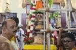 சோழவந்தான் திரவுபதி அம்மன் கோயிலில் பூக்குழி திருவிழா கொடியேற்றம்