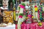 பழநி லட்சுமி நாராயண பெருமாள் கோயிலில் சித்திரை திருவிழா கொடியேற்றத்துடன் துவக்கம்