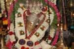 ஆடி முதல் அமாவாசை: சதுரகிரியில் குவிந்த பக்தர்கள்.. காத்திருந்து சுவாமி தரிசனம்