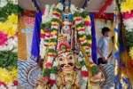 மானாமதுரை ஆடி பிரம்மோற்ஸவ விழா; கருட வாகனத்தில் வீதி உலா வந்த வீர அழகர்