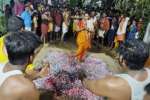 சிதம்பரம் ரேணுகா பரமேஸ்வரி கோவிலில் தீமிதி திருவிழா