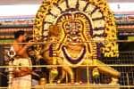 தங்க காகம் வாகனத்தில் திருநள்ளாறு சனீஸ்வர பகவான்