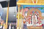 திருவள்ளூர் வீரராகவர் கோவிலில் பிரம்மோற்சவம் கொடியேற்றத்துடன் துவங்கியது