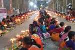 திருவாடானை ஆதிரெத்தினேஸ்வரர் கோயிலில் 1008 விளக்கு பூஜை