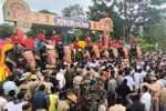 தசரா திருவிழா முன்னேற்பாடு: மைசூரு புறப்பட்ட 9 யானைகள்