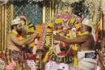 கோவை முத்துமாரியம்மன் கோவிலில் அம்மனுக்கு திருக்கல்யாணம்
