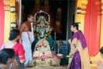 எடப்பள்ளி கோவிலில் துர்கா ஸ்டாலின் சிவலிங்கத்திற்கு பாலபிஷேகம் செய்து வழிபாடு