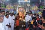நாகமுத்து மாரியம்மன் கோவிலில் சிறப்பு பூஜை