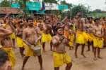 ராமலிங்க சவுண்டேஸ்வரி அம்மன் கோவிலில் கத்தி போட்டு பக்தர்கள் நேர்த்திக்கடன்