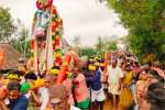 தி.வைரவன்பட்டியில் 28 ஆண்டுகளுக்கு பின் புரவி எடுப்பு; பக்தர்கள் வழிபாடு