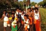 வைகாசி விசாக விழாவிற்காக திருச்செந்தூருக்கு பாதயாத்திரை சென்ற பக்தர்கள்