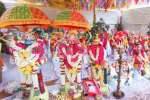 புதுக்கோட்டை கருப்பு சுவாமி கோயிலில் புரவி எடுப்பு