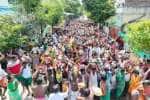வெற்றி வேலாயுத சுவாமி கோவிலில் பால்குட ஊர்வலம்  