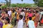 மாசாணி அம்மன் கோயிலில் பால்குடம் ஊர்வலம்
