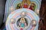 வஞ்சி அம்மனுக்கு 15 லட்சம் ரூபாய் நோட்டுகளால் அலங்காரம்