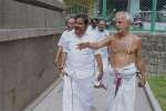 உத்திரமேரூர் கோவில்களில் தரிசனம் செய்த அமைச்சர் நேரு