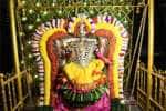 புதுச்சேரி ஸ்ரீதேவி ஏழை மாரியம்மன் கோவிலில் ஊஞ்சல் உற்சவம்