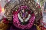 பிளேக் மாரியம்மன் கோவிலில் பவுர்ணமி ஊஞ்சல் உற்சவம்