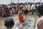சிதம்பரம் பூவாலை தீப்பாய்ந்தாள் அம்மன் கோவிலில் தீமிதி திருவிழா