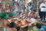 திருஆவினன்குடி கோயிலில் 108 வலம்புரி சங்காபிஷேகம்; சிறப்பு யாக பூஜை