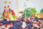 பெரியஅரவங்குறிச்சியில் புரவி எடுப்பு