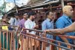 பழநி முருகன் கோயிலில் பக்தர்கள் கூட்டம்