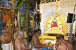 லட்சுமி ஹயக்ரீவர் கோவிலில் தேசிகர் உற்சவம்: சுவாமி வீதியுலா